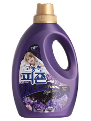  ПГН SIGNATURE Кондиционер для белья PIGEON RICH PERFUME SIGNATURE Hi-Enriched <Fabric Softener> Mistic Rain (Bottle 2L)